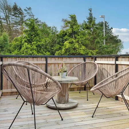 2 Bedroom Stunning In Nykobing M Holiday home Tabring